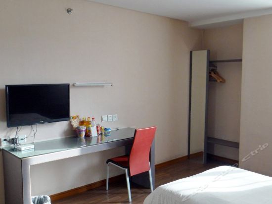 Цзясинь: Rest Motel