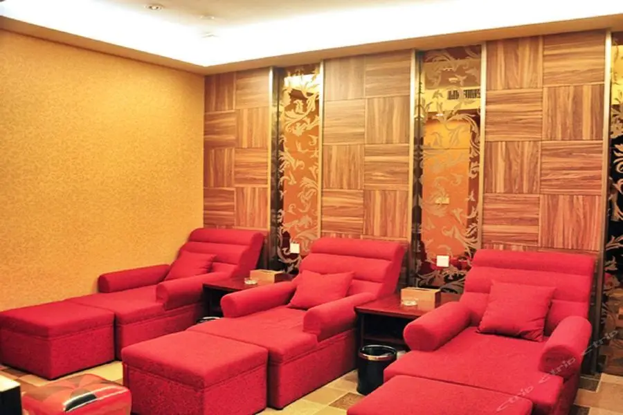 Хэфэй: Huiyi Angang Hotel Hefei