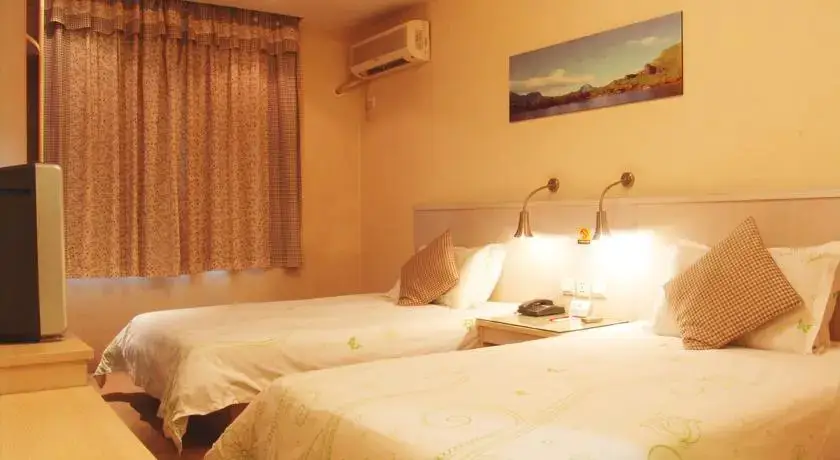 Ухань: Super 8 Hotel Wuhan Yangtze River Qingshan
