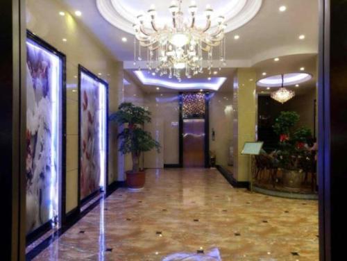 Иу: We Home Business Hotel