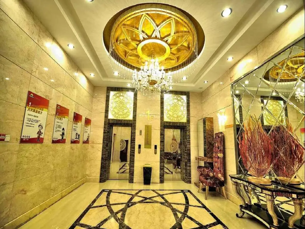 华安国际大酒店(烟台海滨路店) — фото 1