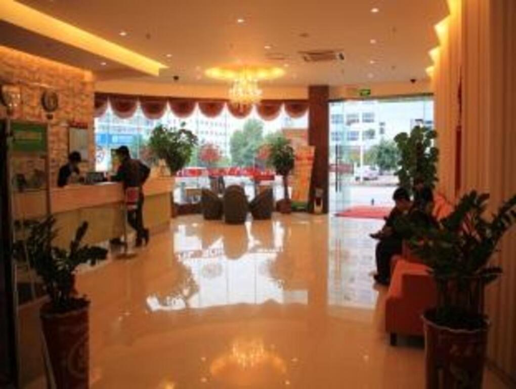 Юйлинь: Yulin Jintone Hotel Wenhua Square Branch