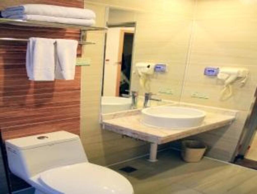 Юйлинь: Yulin Jintone Hotel Wenhua Square Branch