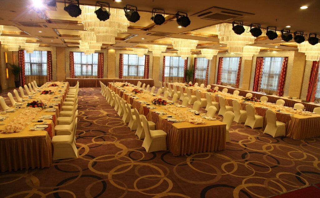 Шанцю: Grand Metropark Hotel Shangqiu