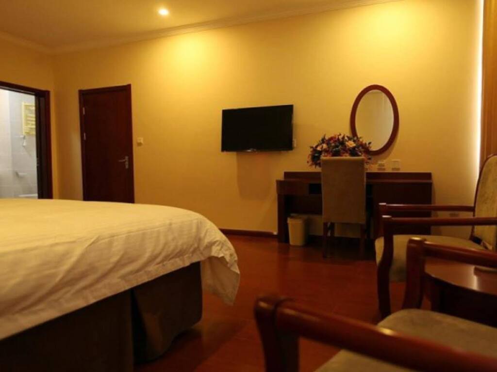 Цюаньшань: GreenTree Inn Inner Mongolia WuLanChaBu Jining District Futaiyuyuan Express Hotel