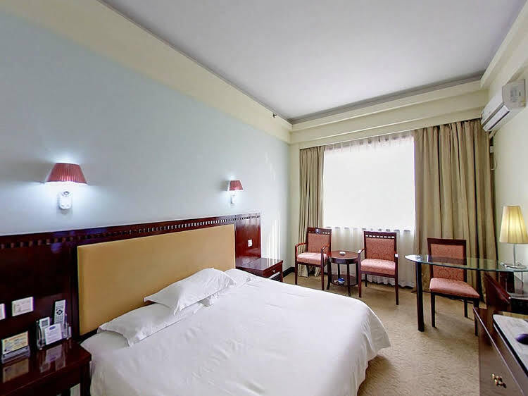Шанхай: Starway Hotel Yidong Shanghai Jinqiao