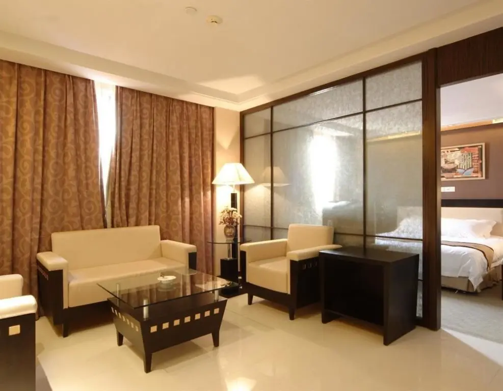 Нанкин: Jiangsu Civil Aviation Dongyuan Hotel - Nanjing