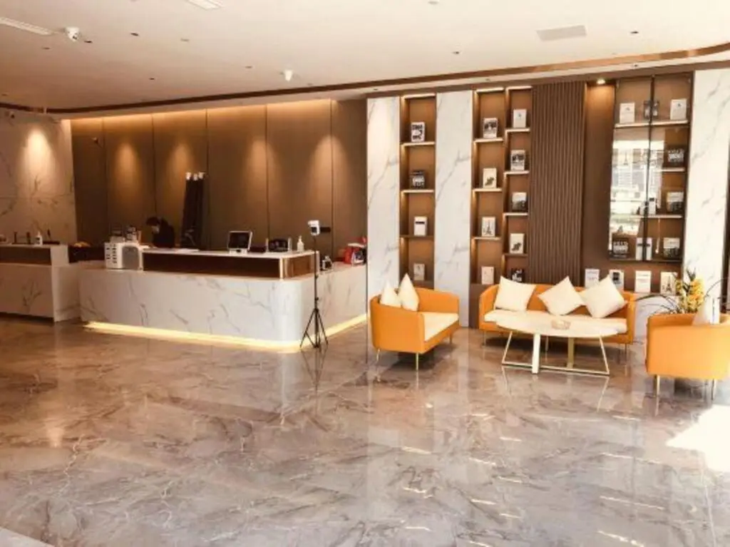 Чэнду: Kaibin Hotel (Chengdu Xinfeng)