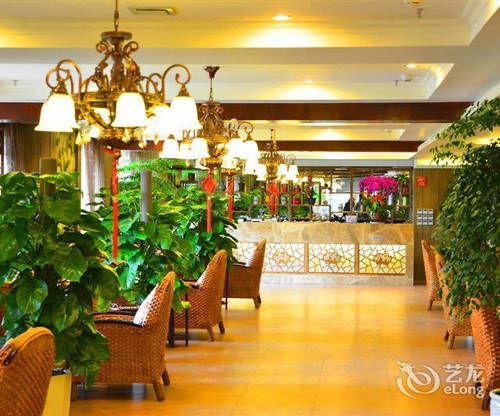 Чэнду: Lavande Hotel Chengdu Wenjiang University Town Wansheng Metro Station