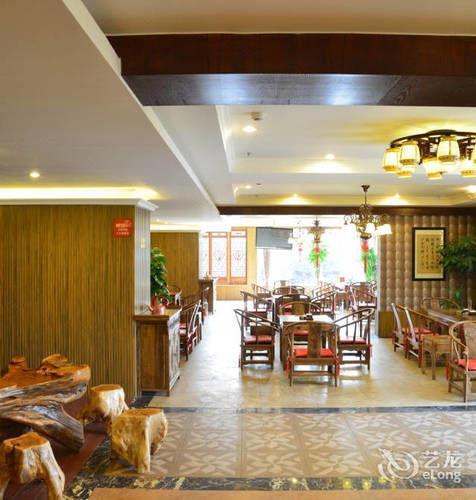 Чэнду: Lavande Hotel Chengdu Wenjiang University Town Wansheng Metro Station