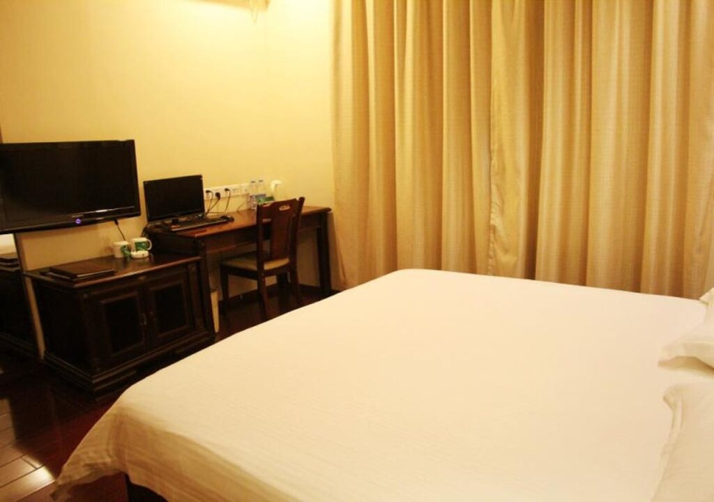 Шэньчжэнь: Greentree Inn Shenzhen Huaqiangbei Express Hotel