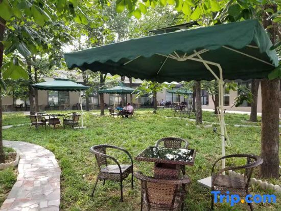 Пекин: Beifang Langyue Hotel (Beijing Zizhuqiao)