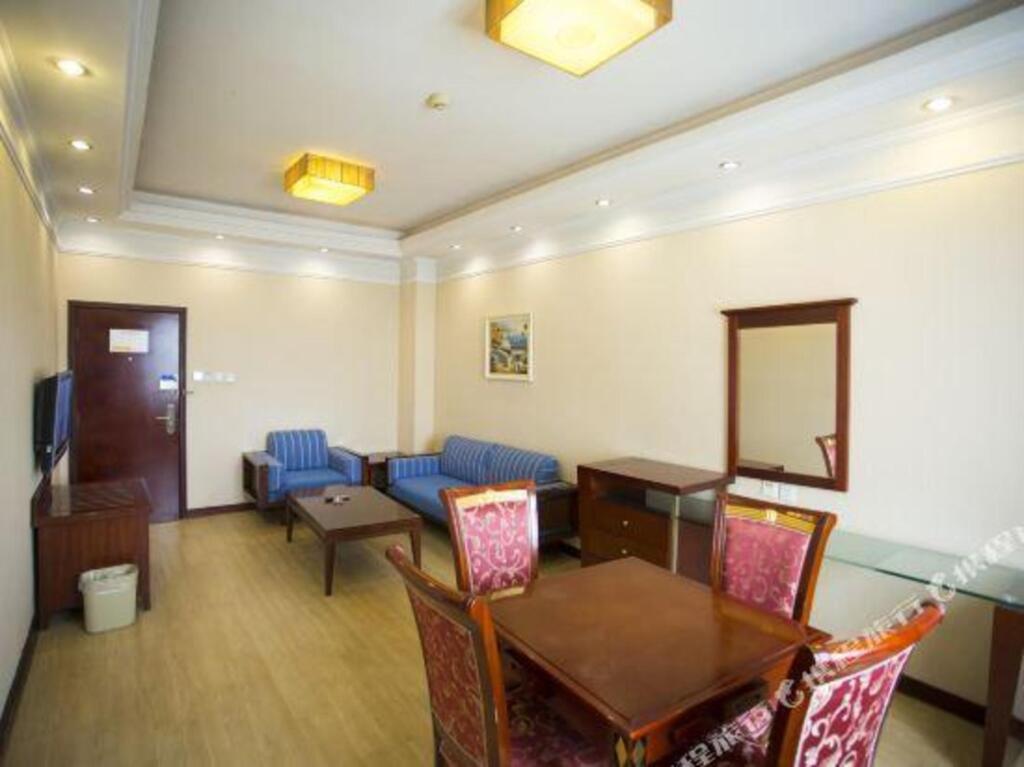 Хэфэй: Yaqi Business Hotel Hefei
