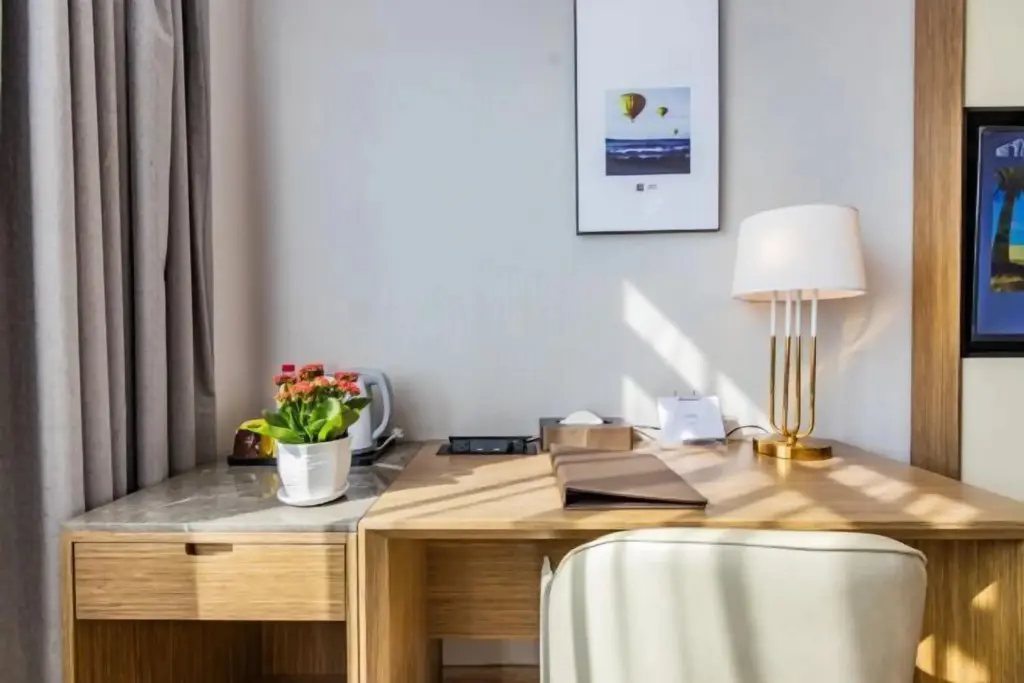 Цзясинь: GYA Hotel (Haiyan Wuyue Plaza Guanhaiyuan Hotel)