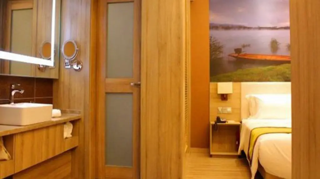 Анькан: Atour Hotel Ankang Hi-Tech Industrial Development Zone Ruizhi