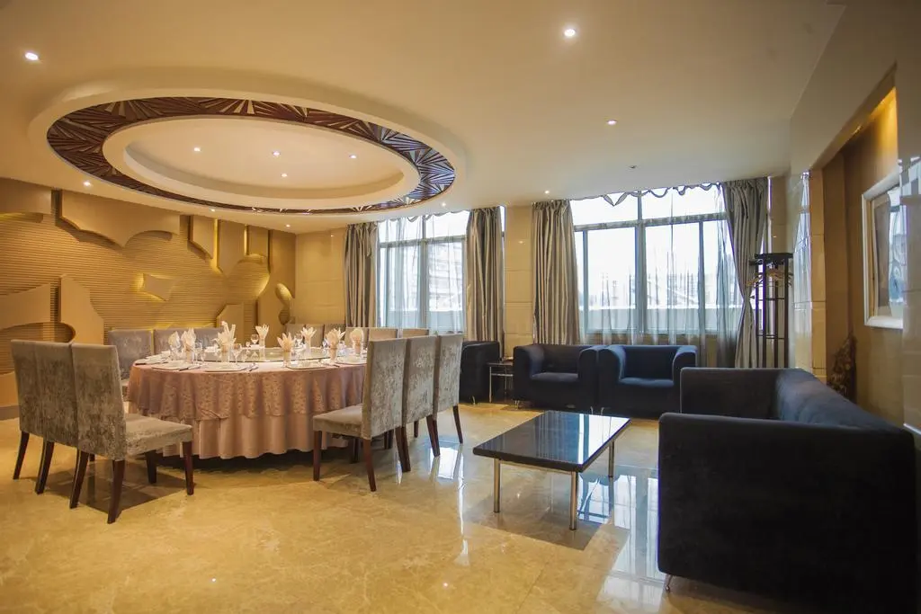 Анькан: Atour Hotel Ankang Hi-Tech Industrial Development Zone Ruizhi