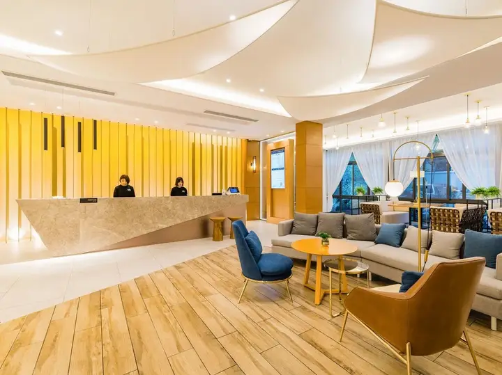 Тяньцзинь: Atour Hotel Nanjing Road Small White Building Tianjin