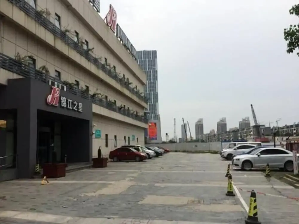 Шанхай: Jinjiang Inn Shanghai Fengxian Nanqiao Road