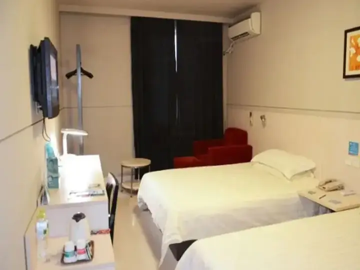 Нинбо: Jinjiang Inn Ningbo