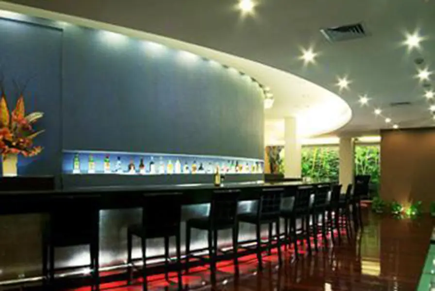 Нанкин: Nanjing Zhongshan Hotel (Jiangsu Conference Center)