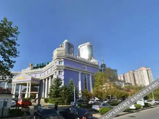 Циндао: Vienna Hotel