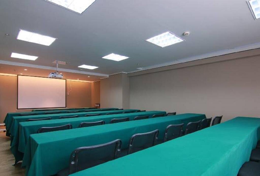 Шанхай: Motel 168 Kunshan Hong Qiao Road Inn