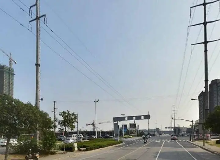 Шанхай: Motel 168 Kunshan Hong Qiao Road Inn