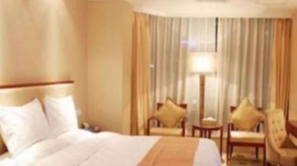 Пекин: GreenTree Inn Beijing Capital Airport Second Express Hotel