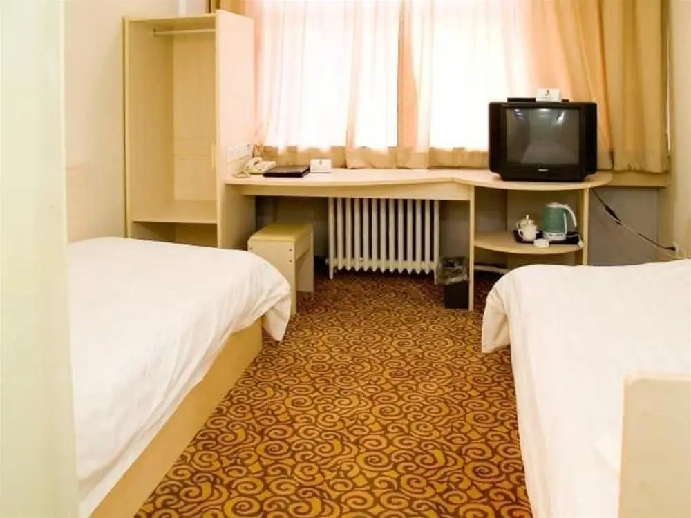Пекин: Beijing Jufeng Super 8 Hotel