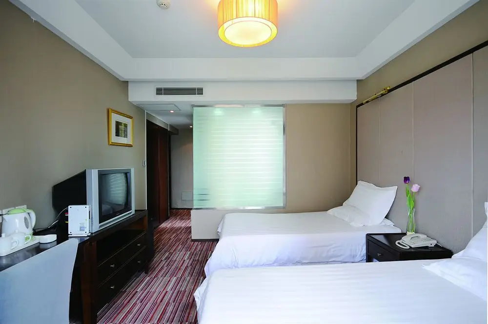 Шанхай: Rayfont Nanpu