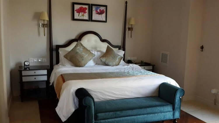 Санья: Tangla Suites Yalong Bay