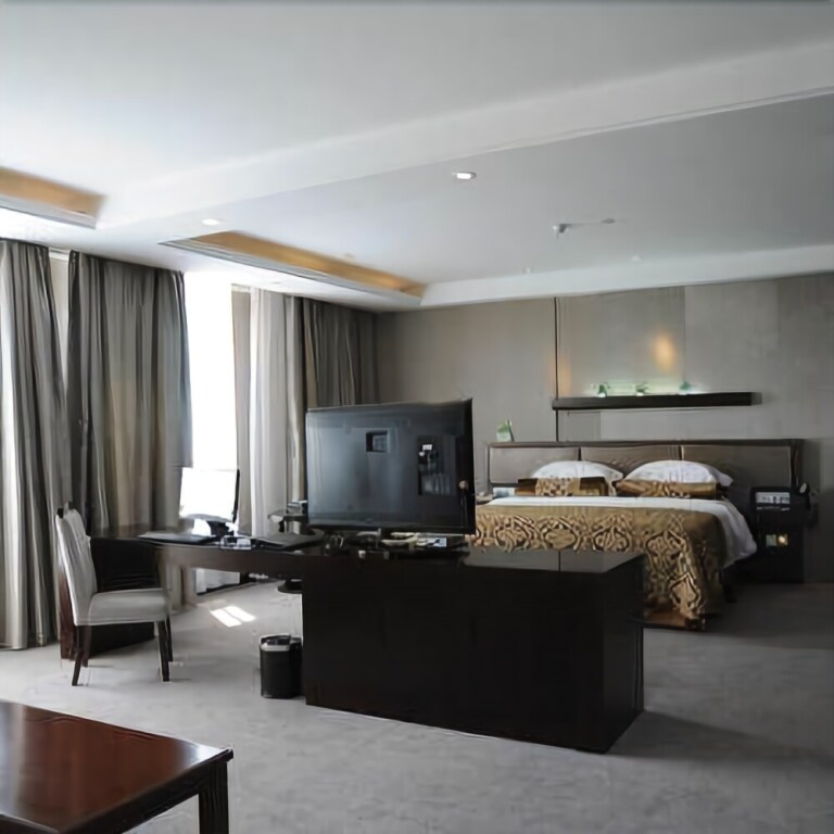 Урумчи: Midong International Hotel Urumqi