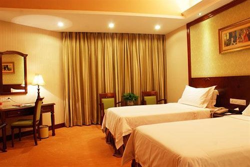 Дунгуань: Vienna Hotel - Dongguan Liaobu