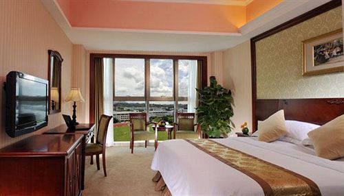 Дунгуань: Vienna Hotel - Dongguan Liaobu