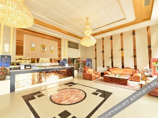 Пекин: Super 8 Beijing Cao Qiao