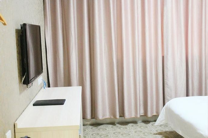 Кайфын: Super 8 Hotel Kaifeng Shi Zheng Fu
