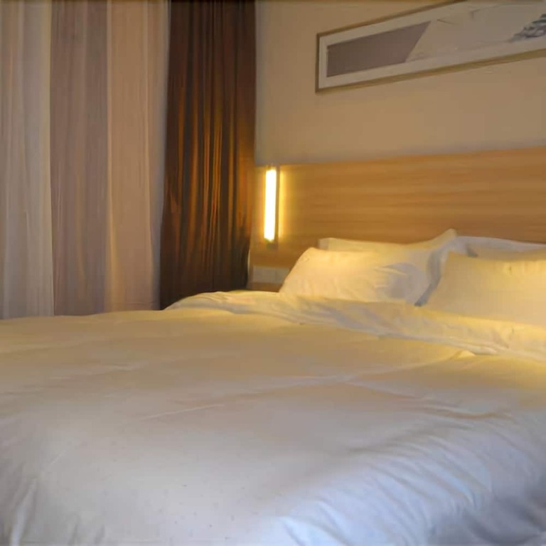 Шанхай: Super 8 Hotel