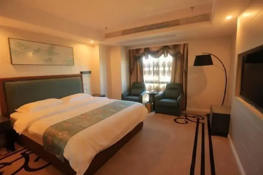 Super 8 Hotel (Ninghua Wanxing Square) — фото 1