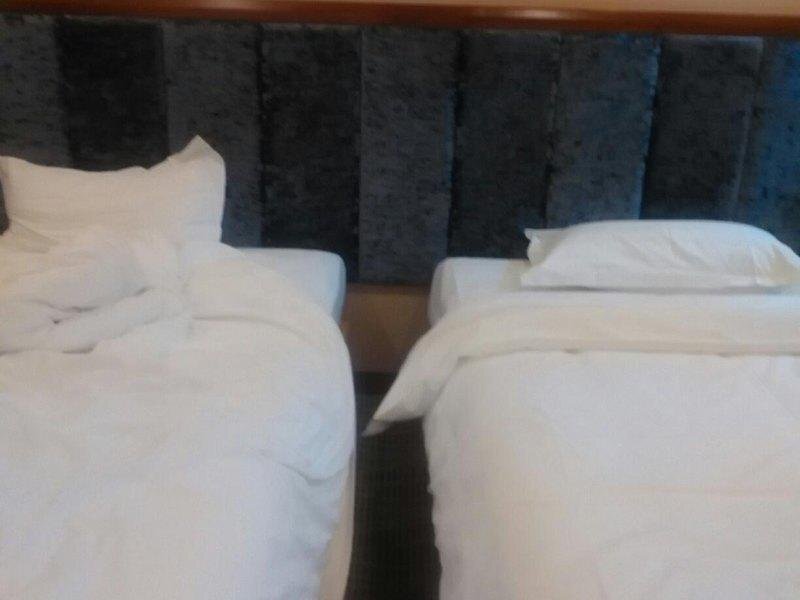 Сяньнин: Super 8 Hotel Xianning Yinquan Shizhengfu
