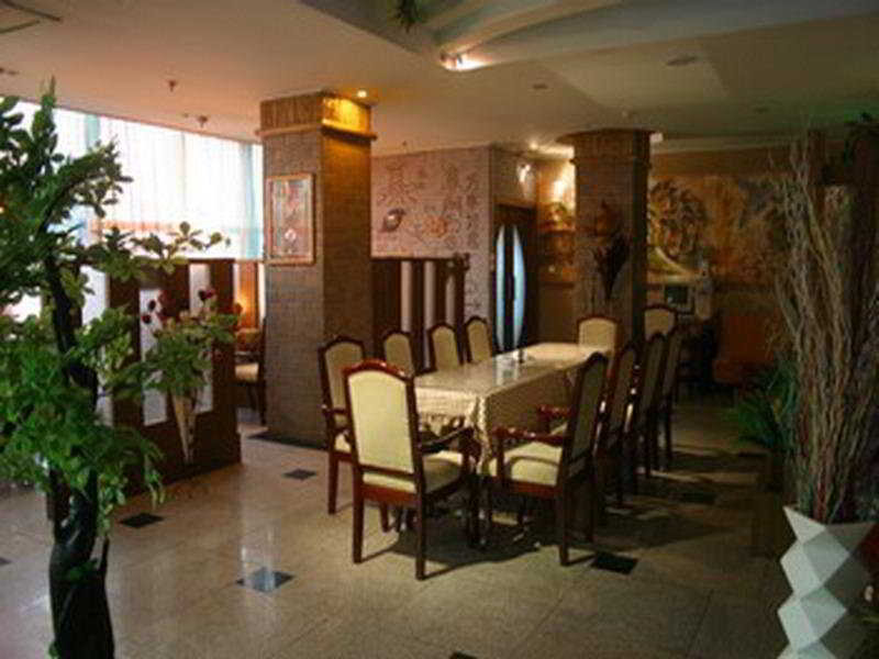 365 Days Inn — фото 1