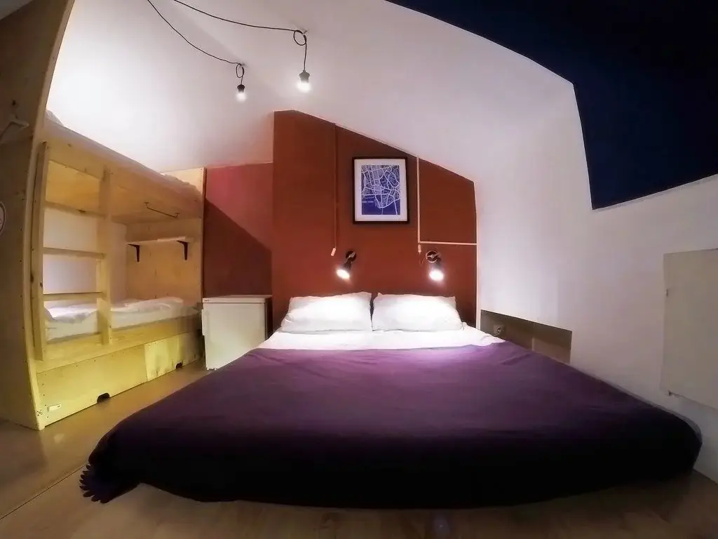 Москва: HQ Hostel