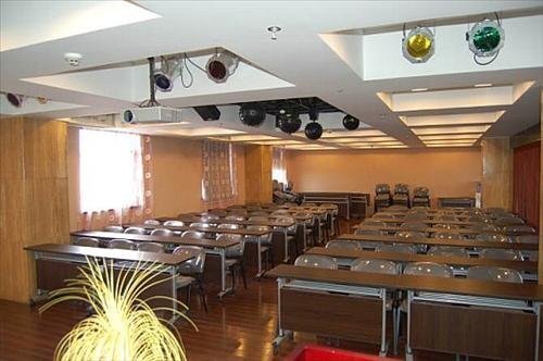 Цзюцзян: Foreverinns Hotel