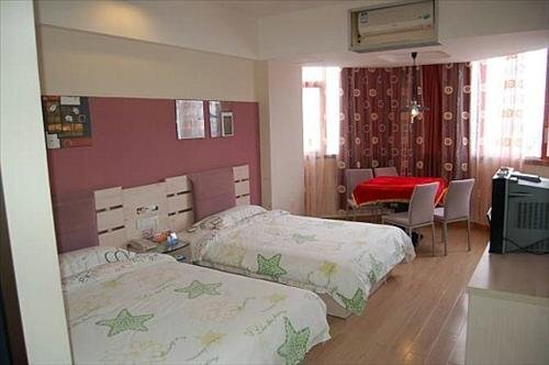 Цзюцзян: Foreverinns Hotel