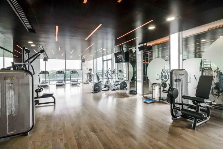 carousel image 4