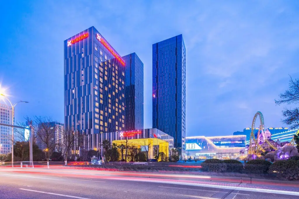Hilton Garden Inn Ningbo — фото 1