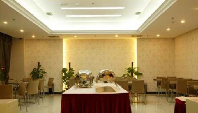 Пекин: Yunli Hotel