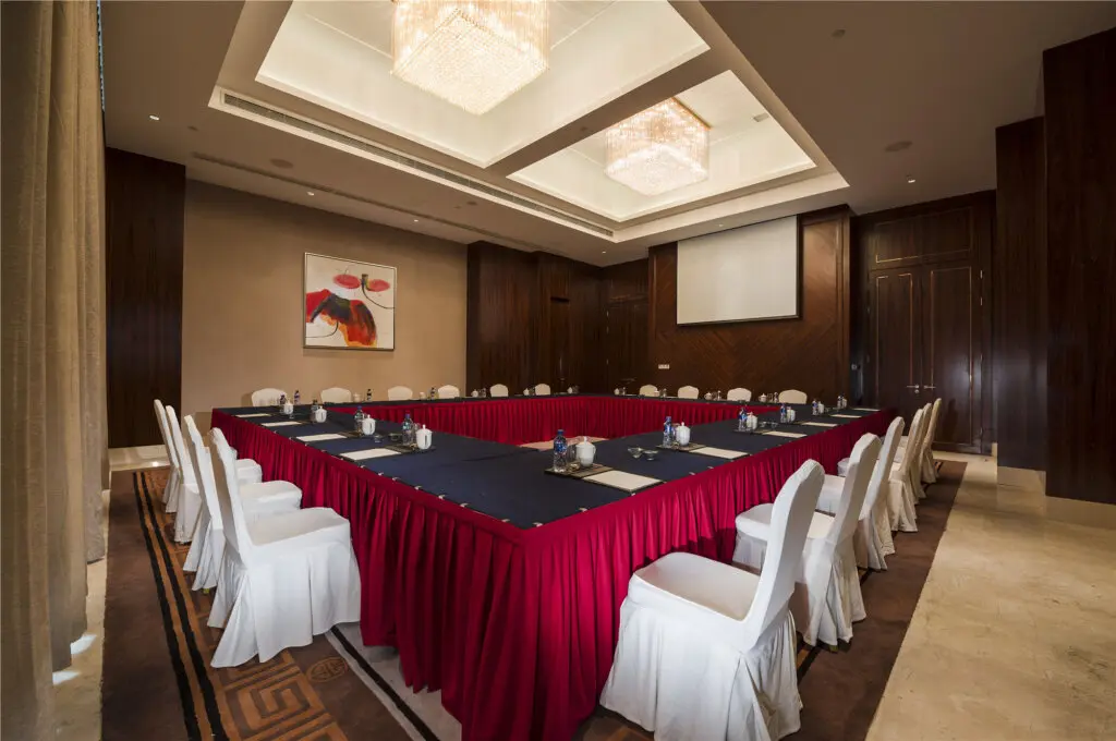 Цзясинь: Haili New Century Grand Hotel Haiyan