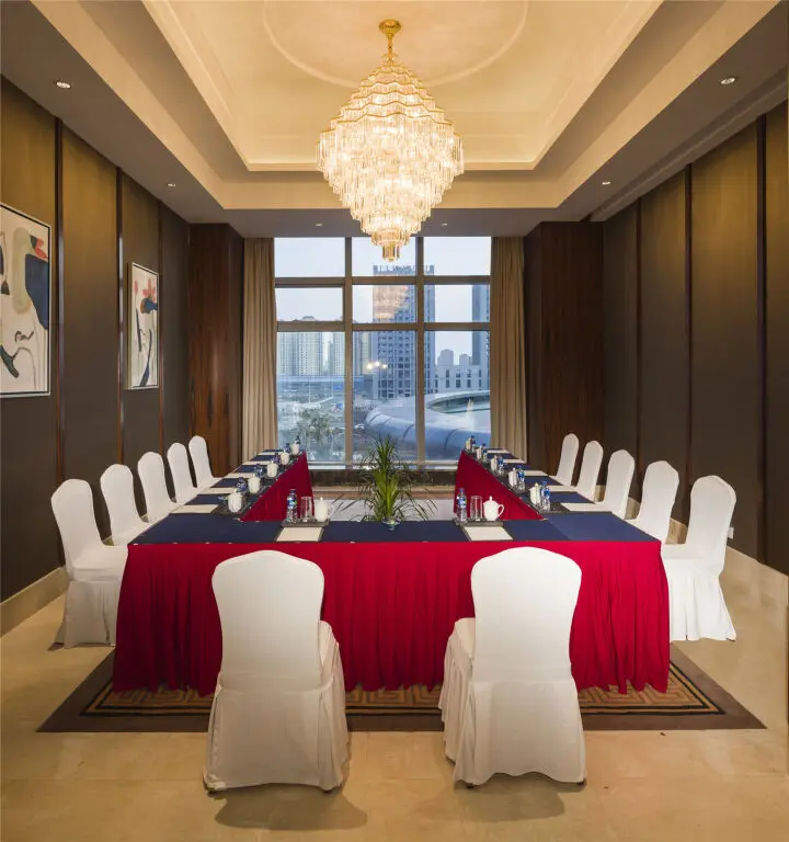 Цзясинь: Haili New Century Grand Hotel Haiyan