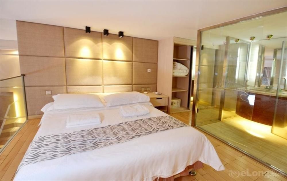Гуанчжоу: Wanghao Qintian E Apartment