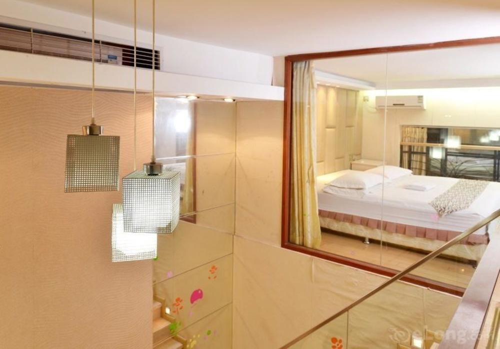 Гуанчжоу: Wanghao Qintian E Apartment